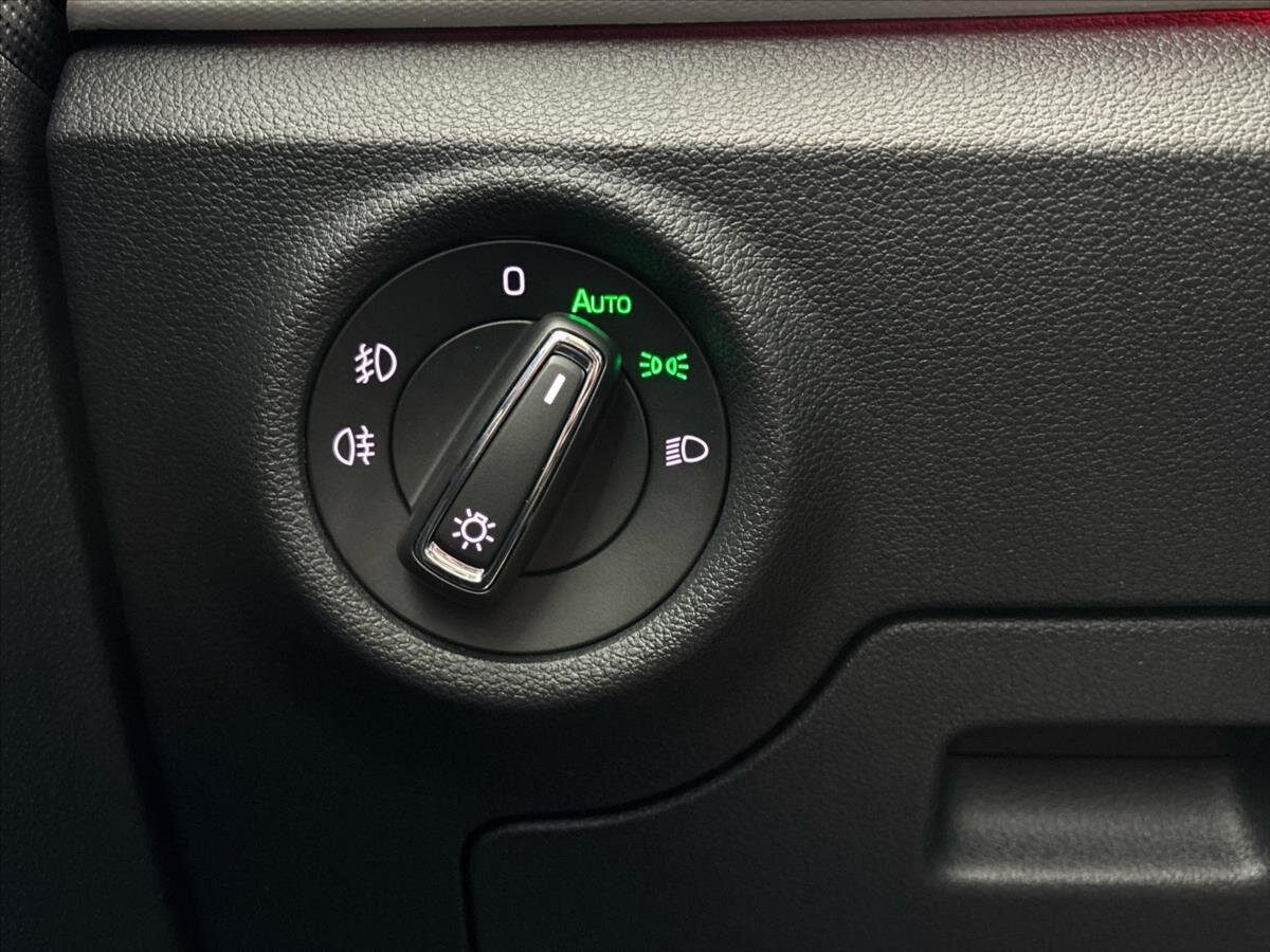 Škoda Scala Hatchback 1,6 l 85 kw