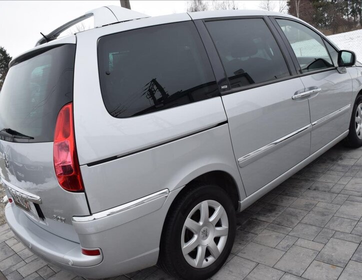 Peugeot 807 MPV 2,0 l 100 kw