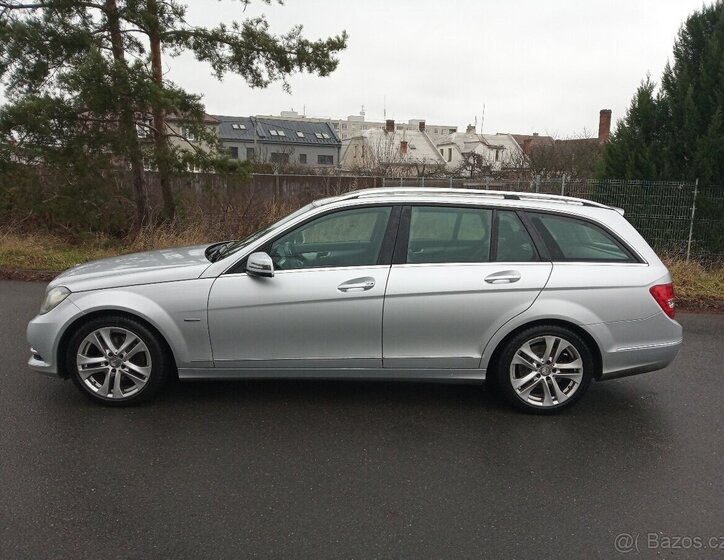 Mercedes-Benz Třídy C Kombi 0,0 125 kw