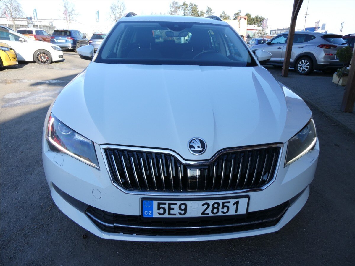 Škoda Superb Kombi 2,0 l 110 kw