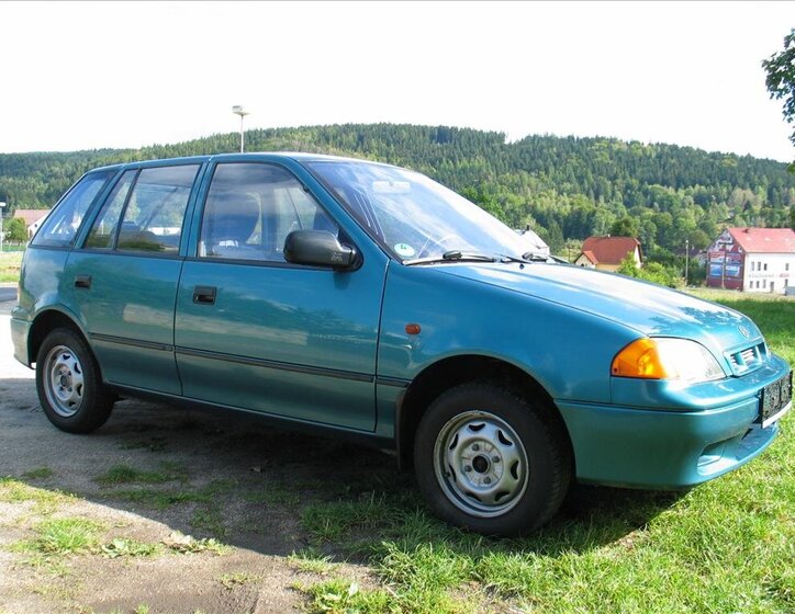 Suzuki Swift Hatchback 993,0 39 kw