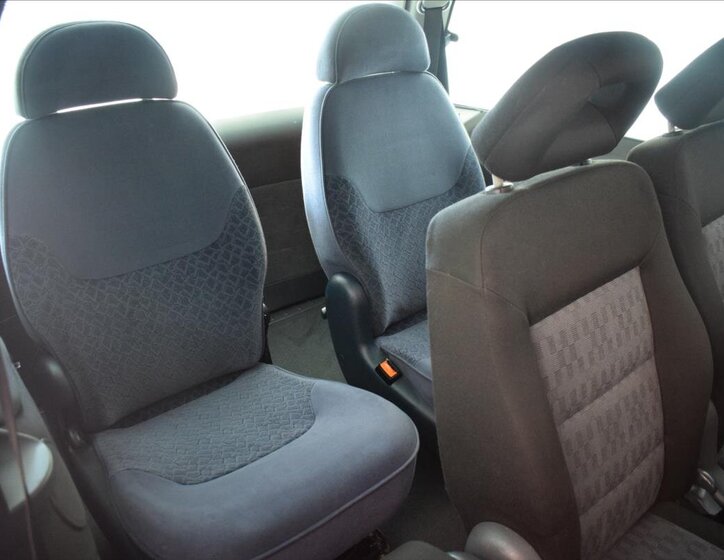 Seat Alhambra MPV 1,8 l 110 kw