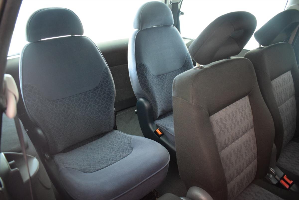 Seat Alhambra MPV 1,8 l 110 kw