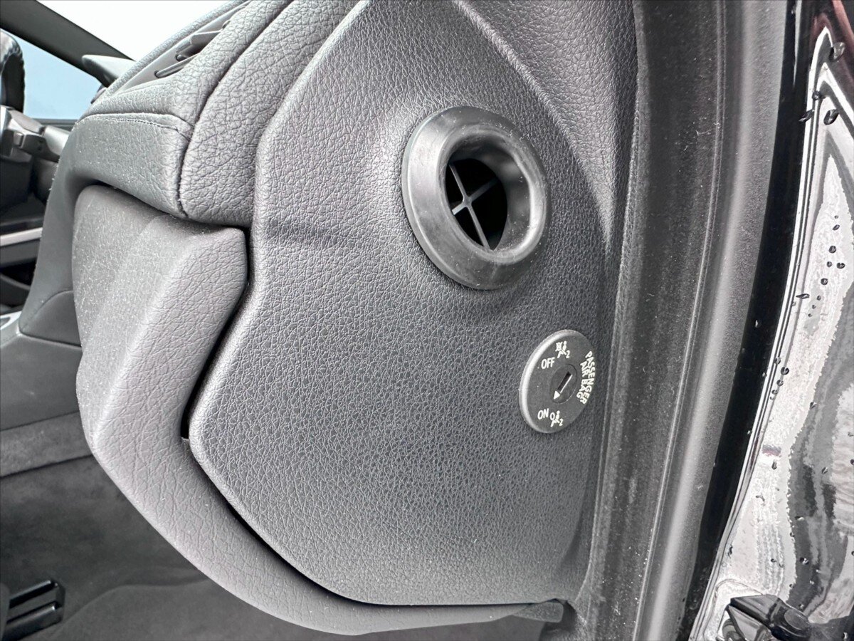 BMW Řada 6 Kupé 3,0 l 230 kw