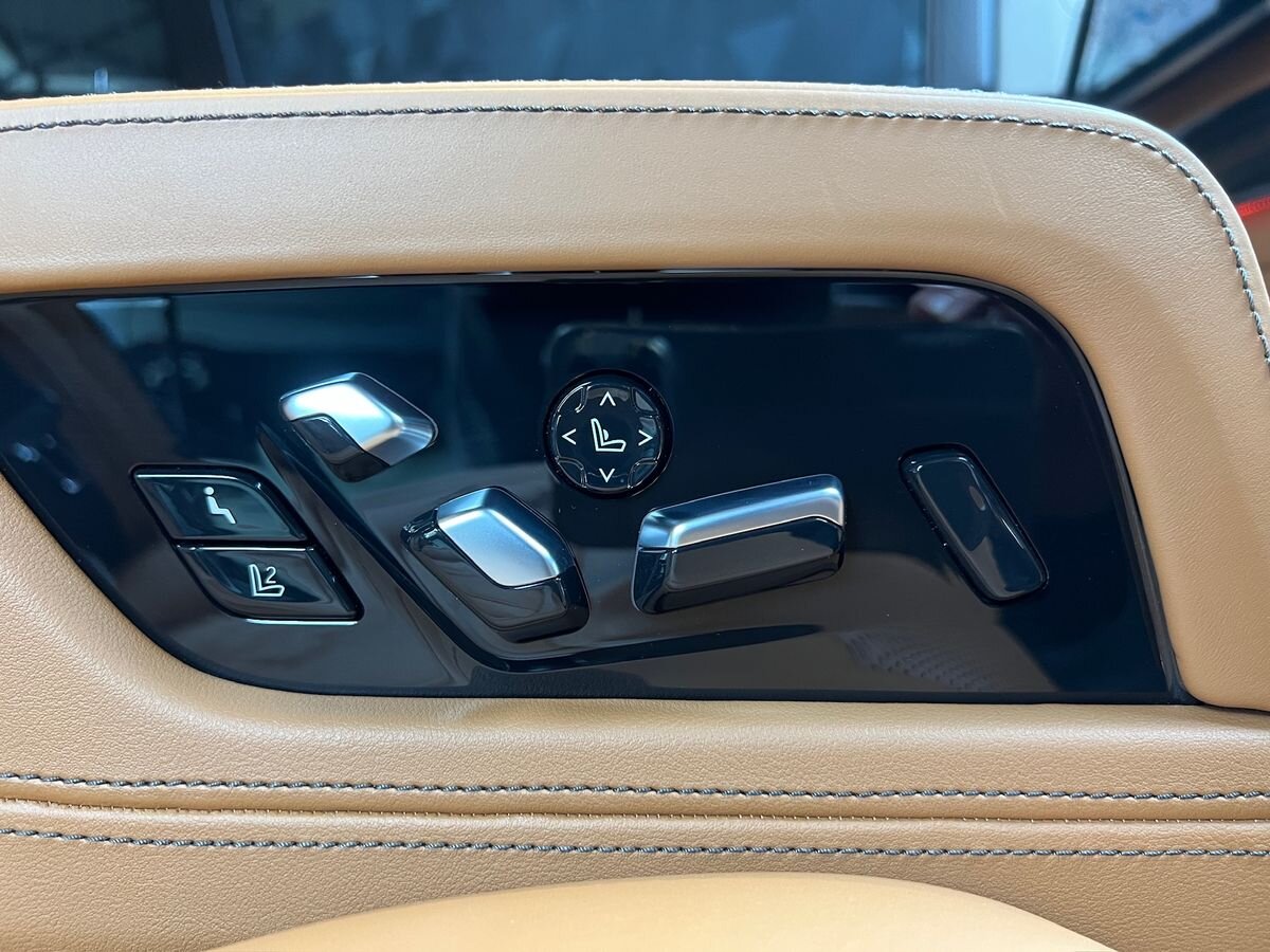 BMW Řada 7 Sedan / Limuzína 3,0 l 250 kw