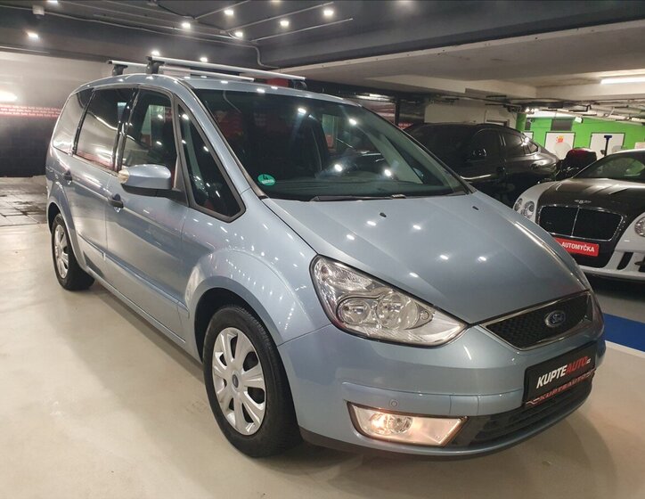 Ford Galaxy MPV 2,0 l 107 kw
