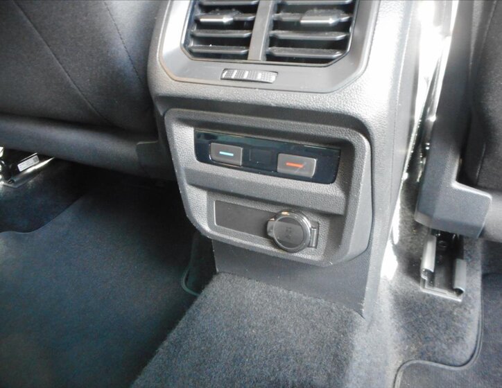 Volkswagen Tiguan SUV 1,5 l 110 kw