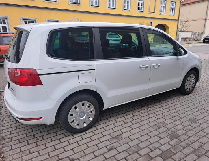 Seat Alhambra 8
