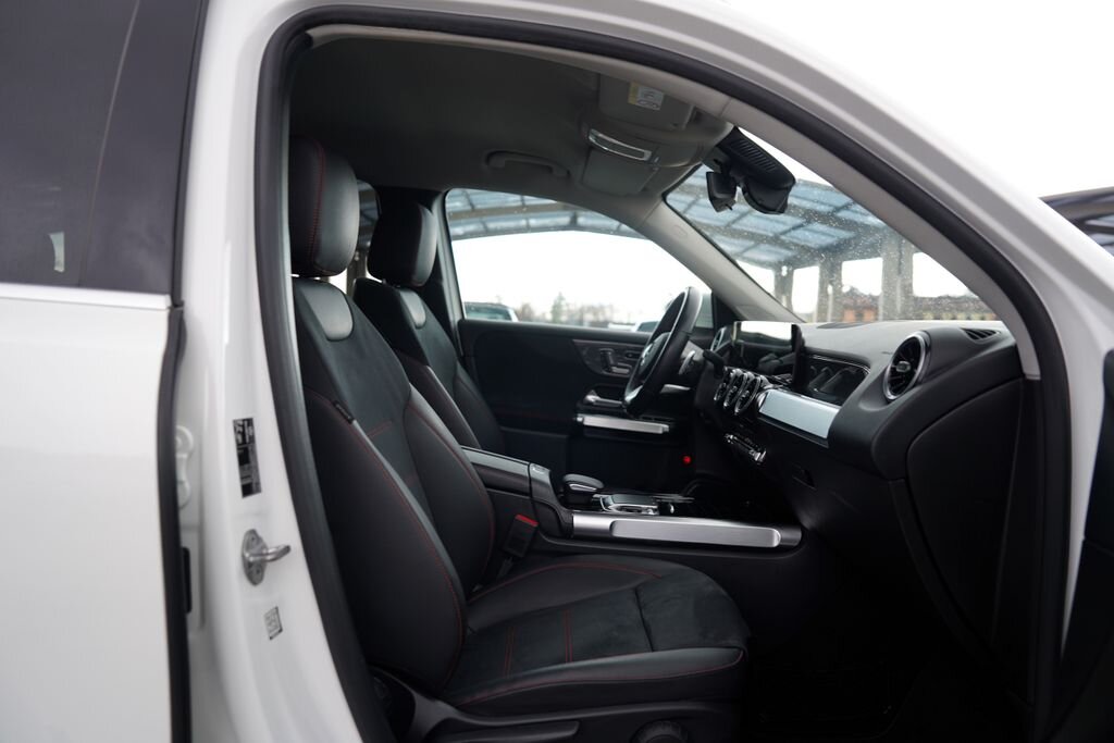 Mercedes-Benz GLB SUV / Terénní 2,0 l 110 kw