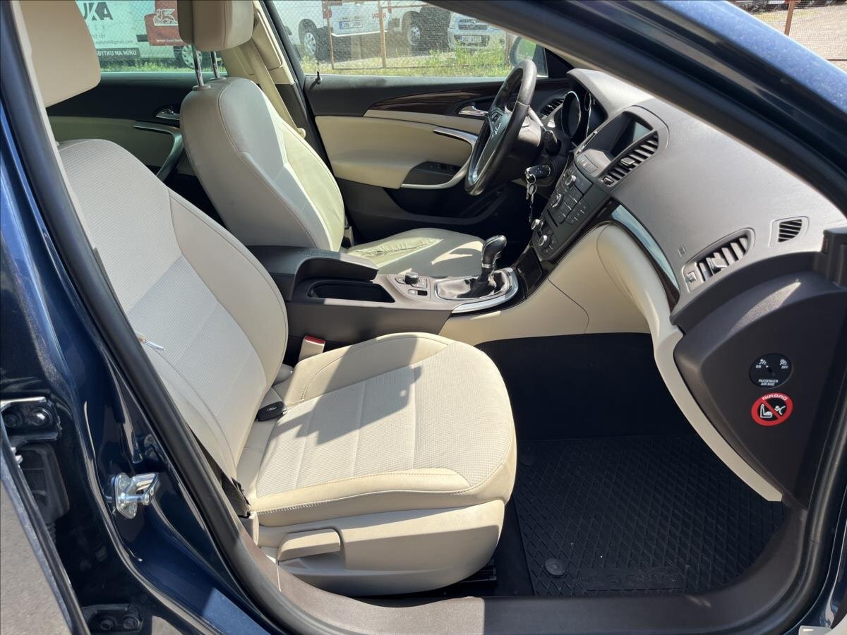 Opel Insignia Kombi 2,0 l 118 kw