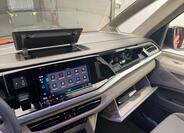 Volkswagen Multivan 11