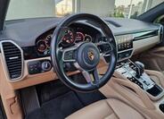 Porsche Cayenne 19