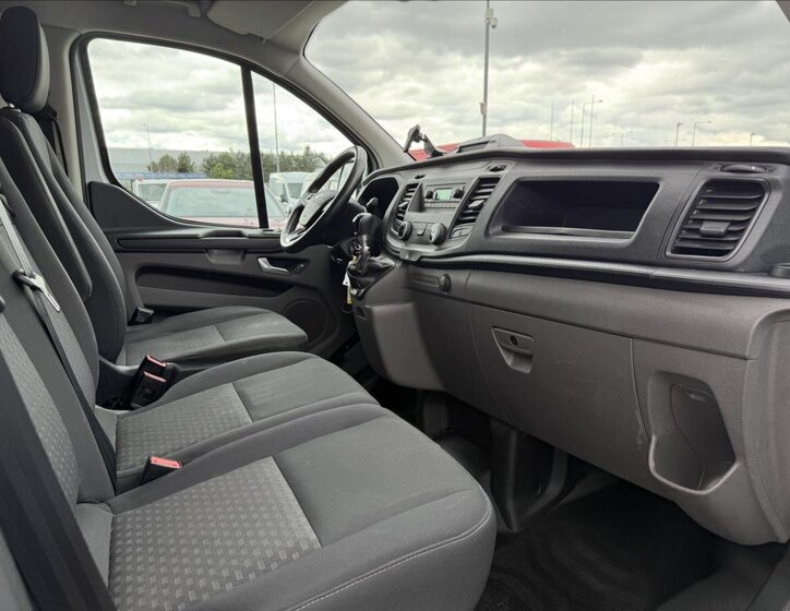 Ford Transit Custom Skříň 2,0 l 77 kw