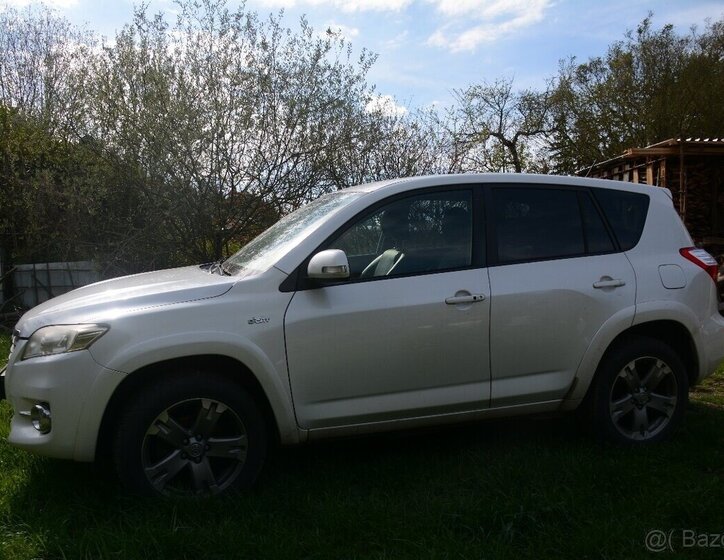 Toyota RAV4 SUV 0,0 0