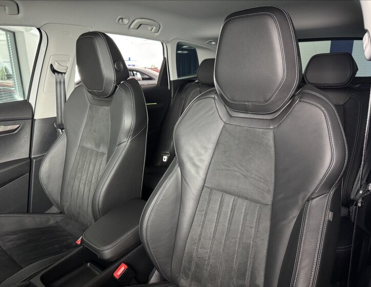 Škoda Karoq SUV / Terénní 2,0 l 110 kw