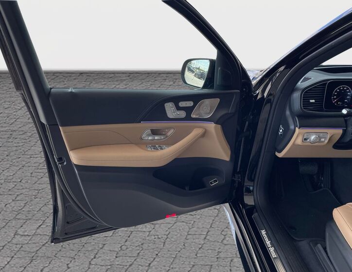 Mercedes-Benz GLE 10