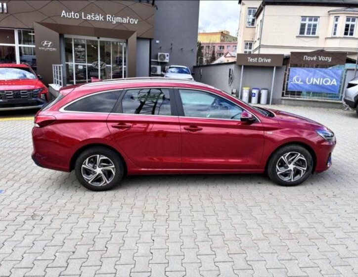 Hyundai i30 Kombi 1,5 l 117 kw