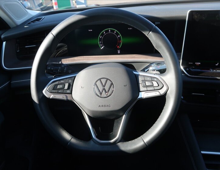 Volkswagen Tayron SUV / Terénní 1,5 l 110 kw