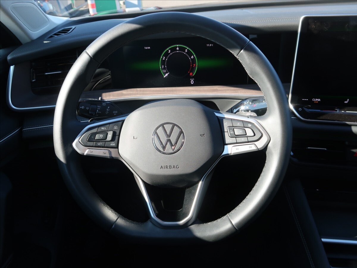 Volkswagen Tayron SUV / Terénní 1,5 l 110 kw