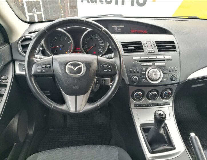Mazda 3 Hatchback 1,6 l 77 kw