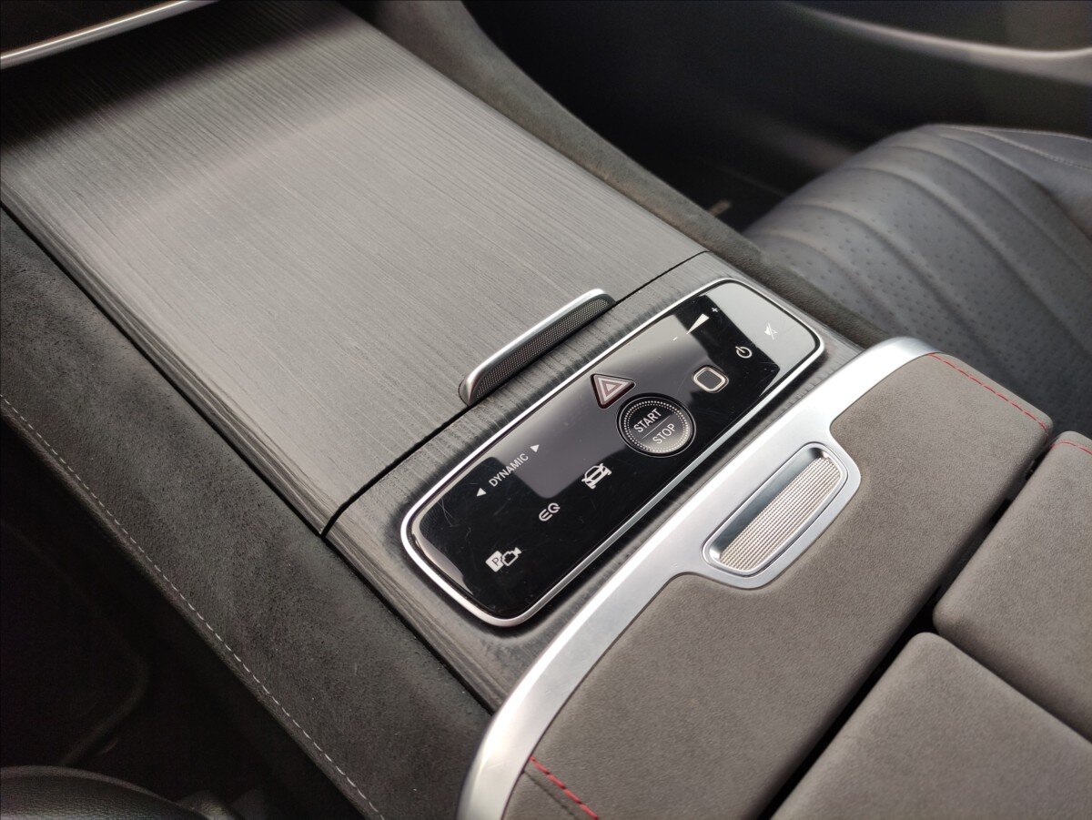 Mercedes-Benz EQS Sedan / Limuzína 0,0 385 kw