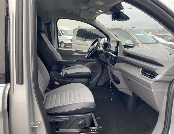 Volkswagen Caravelle VAN / Minibus 2,0 l 125 kw