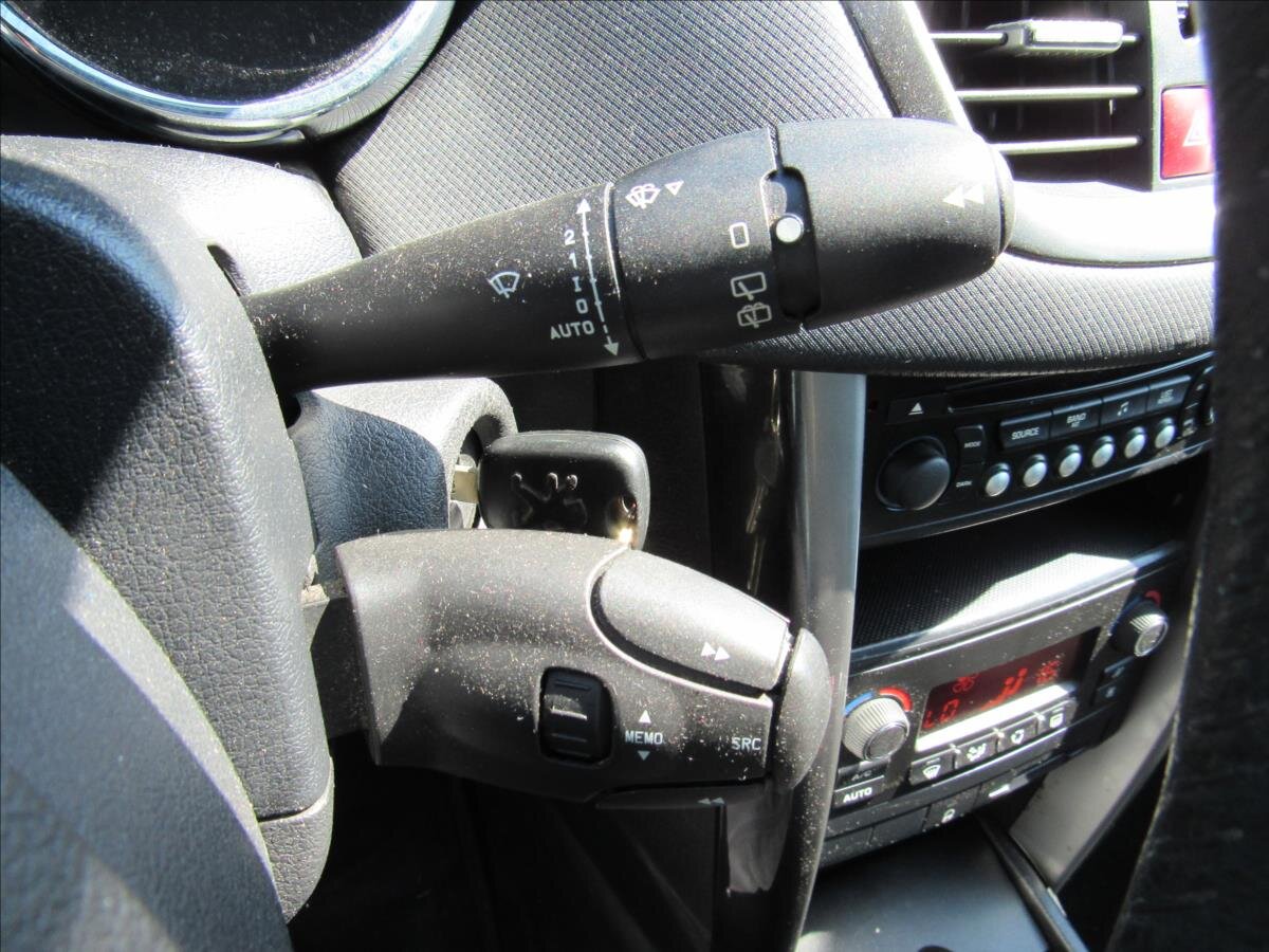 Peugeot 207 Kombi 1,6 l 88 kw