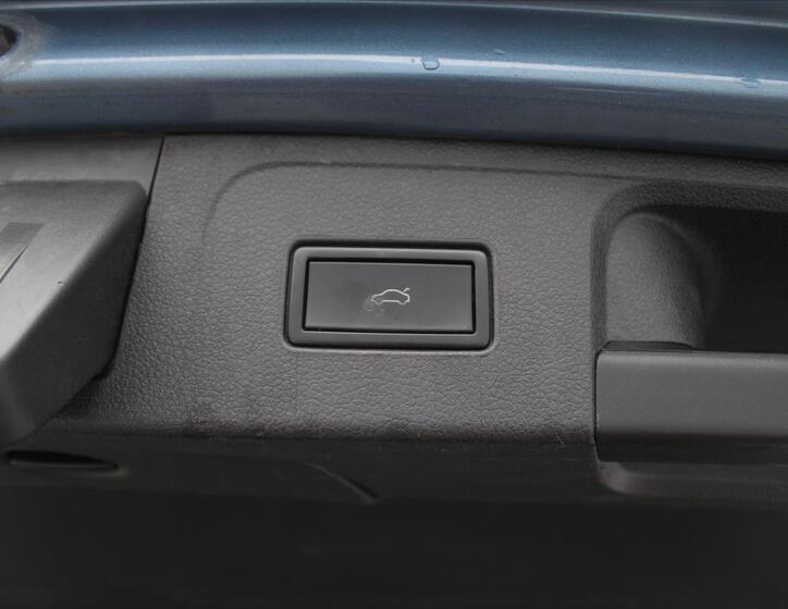 Volkswagen Passat 13