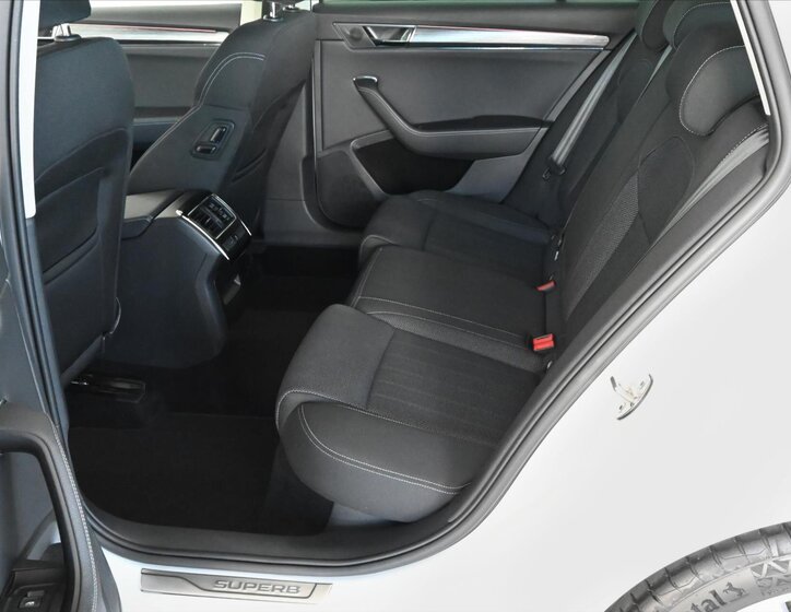 Škoda Superb Kombi 2,0 l 110 kw