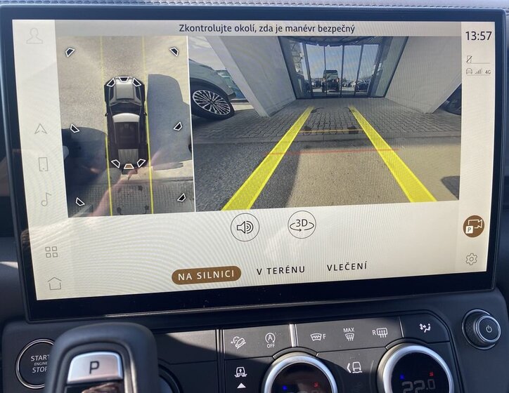 Land Rover Defender SUV / Terénní 3,0 l 258 kw