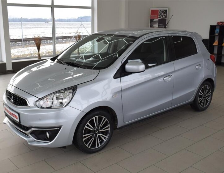 Mitsubishi Space Star 1