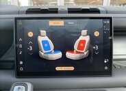 Land Rover Defender 52