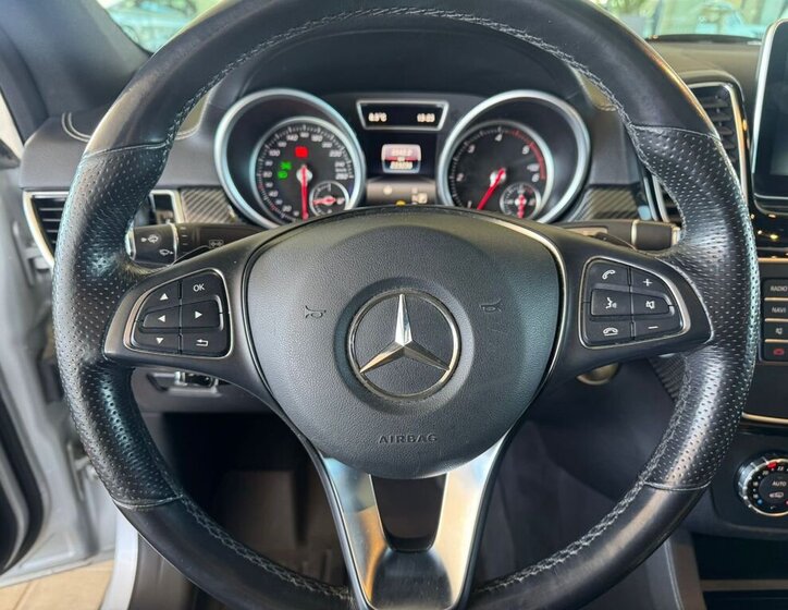 Mercedes-Benz GLE SUV / Terénní 3,0 l 190 kw