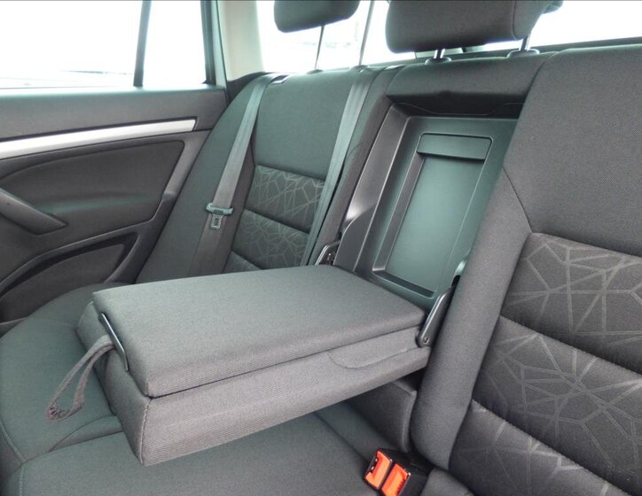 Škoda Octavia Kombi 2,0 l 103 kw