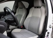 Toyota Yaris 9