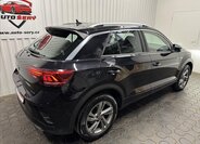 Volkswagen T-Roc SUV 2,0 l 140 kw