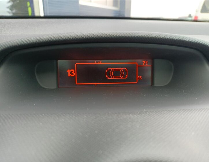 Peugeot 308 Kombi 1,6 l 686 kw