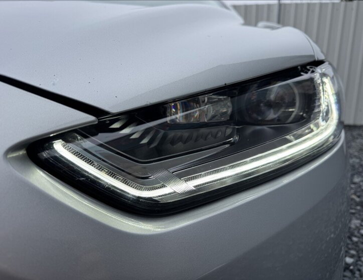 Ford Mondeo Kombi 2,0 l 132 kw