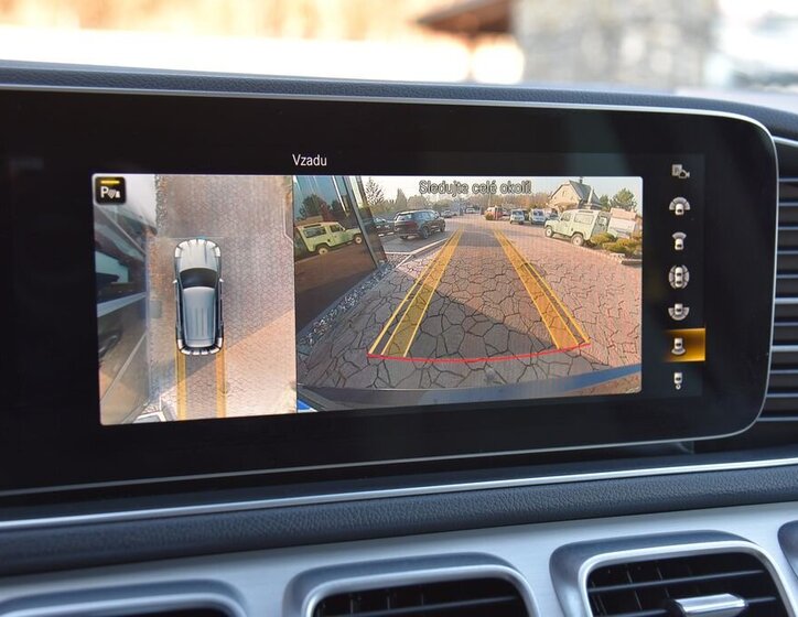 Mercedes-Benz GLE 33