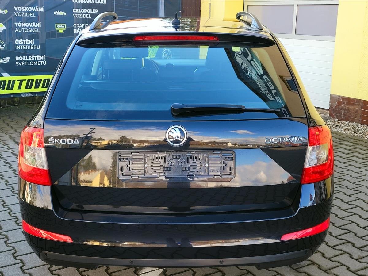 Škoda Octavia Kombi 2,0 l 110 kw