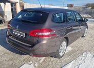 Peugeot 308 7