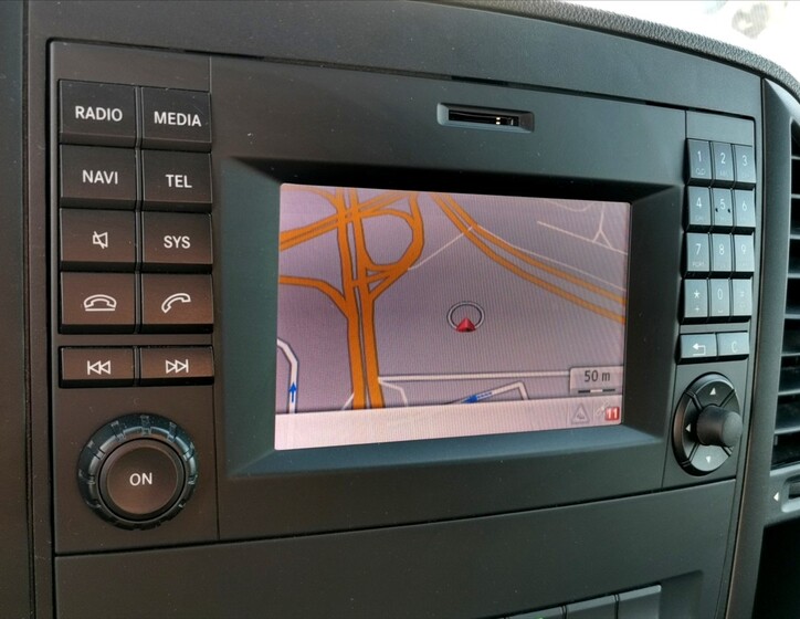 Mercedes-Benz Vito 11