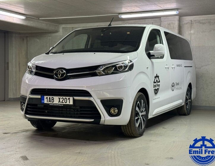 Toyota ProAce Verso 1