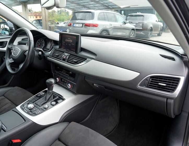 Audi A6 Sedan / Limuzína 2,8 l 150 kw