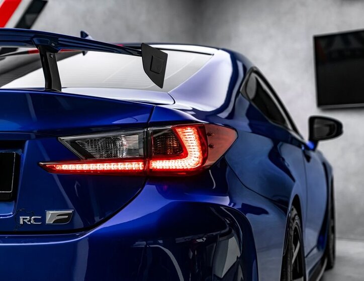 Lexus RC F Kupé 5,0 l 351 kw