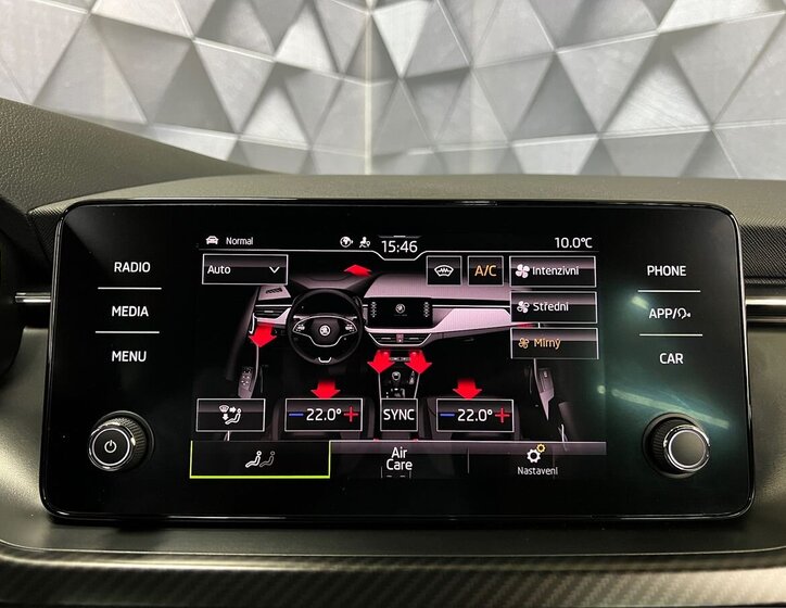 Škoda Kamiq SUV / Terénní 1,5 l 110 kw