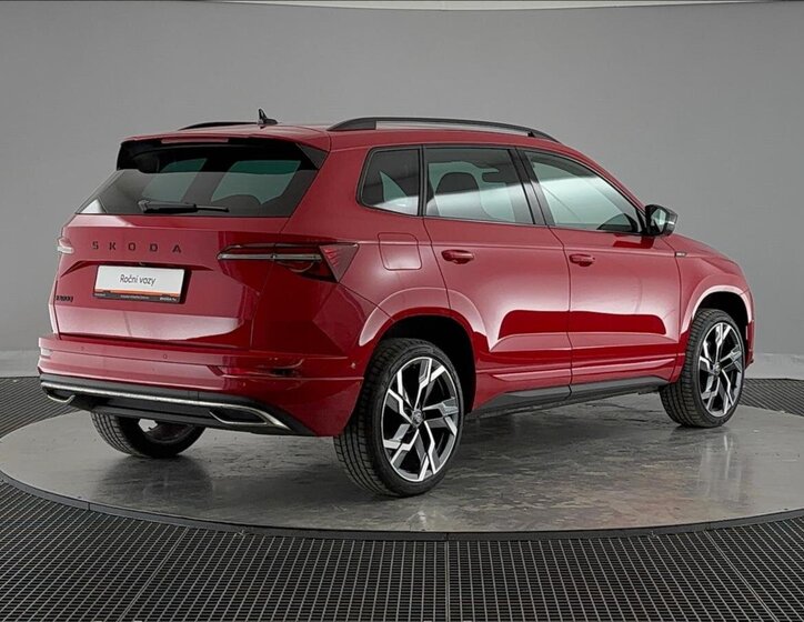 Škoda Karoq SUV / Terénní 1,5 l 110 kw