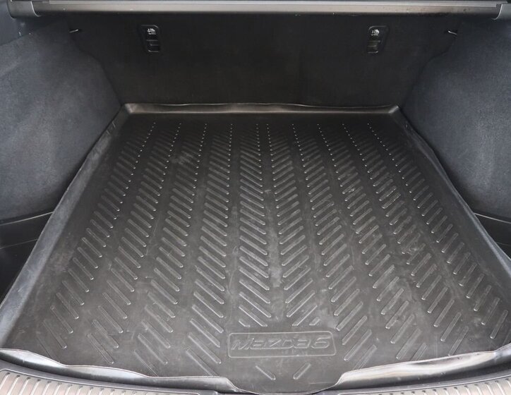 Mazda 6 Kombi 2,0 l 121 kw