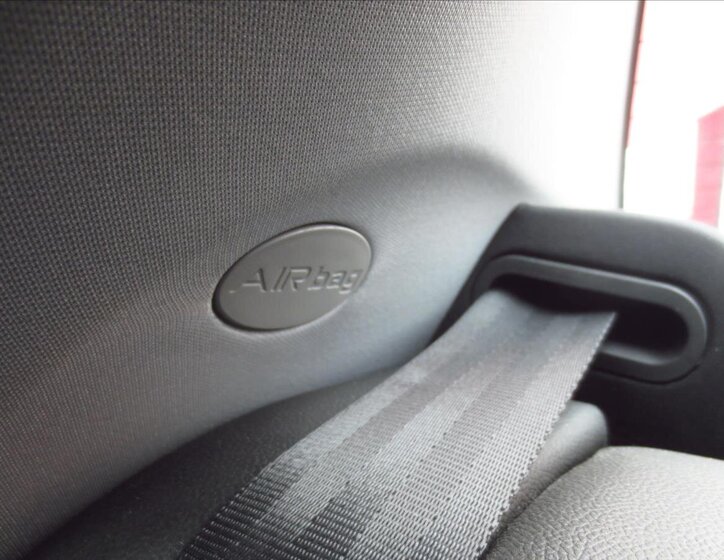 Alfa Romeo Giulia Sedan / Limuzína 2,1 l 110 kw