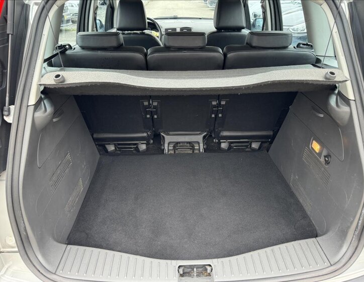 Ford C-MAX MPV 1,8 l 85 kw